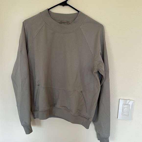 lululemon athletica Gray Sweater - Picture 1 of 5